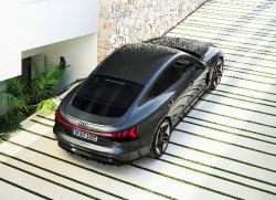 Audi e-tron GT - top