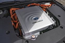 Toyota Mirai - fuel cells