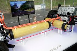 Toyota Mirai - fuel tanks