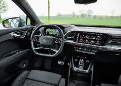 Audi Q4 e-tron - Interior