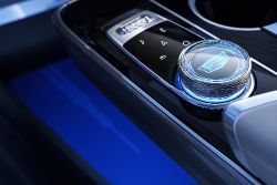 Cadillac Lyriq - interior console