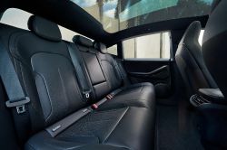 NIO ET5 - Interior rear seats
