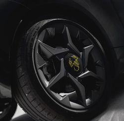 Abarth 500e - rim