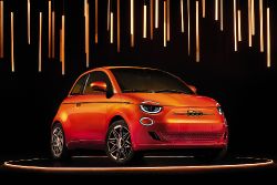 Fiat 500e - Image 12 from the photo gallery