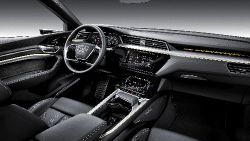 Audi e-tron - Interior