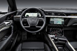 Audi e-tron - Interior