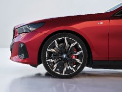 BMW i5 - M60 xDrive 21 rim
