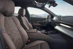 BMW i5 - Interior seats
