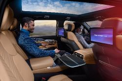 Cadillac Escalade IQ - rear seats