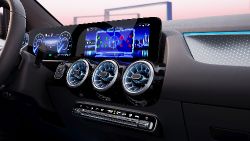 Mercedes-Benz EQA - Interior