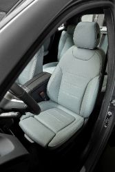 Mercedes-Benz EQA - Interior seats