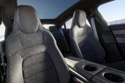 Porsche Taycan - interior front seats