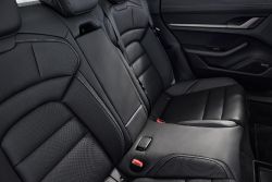 Porsche Taycan Cross Turismo - interior rear seats