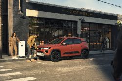 Dacia Spring - charging