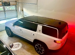Rivian R1S - View of Roof and Puddle Lights